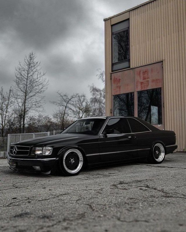 Mercedes-Benz 560 SEC 1986 года выпуска 4