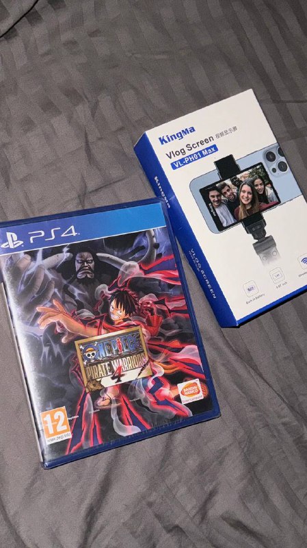 1. Домашний торт и свежий кофе в кружке POVEDAIII2. Елка, под которой куча красивых подарков3. Игра по любимому аниме ONE PIECE. Желанный подарок, не связанный с работой 4. Саке, который Лиза привезла из Японии год назад Что еще нужно для возникновения детской радости? ☺️1. Домашний торт и свежий кофе в кружке POVEDAIII2. Елка, под которой куча красивых подарков3. Игра по любимому аниме ONE PIECE. Желанный подарок, не связанный с работой 4. Саке, который Лиза привезла из Японии год назад Что еще нужно для возникновения детской радости? ☺️