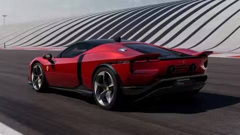 Ferrari вернула легенду — 1000-сильный суперкар Testarossa 2027. 2