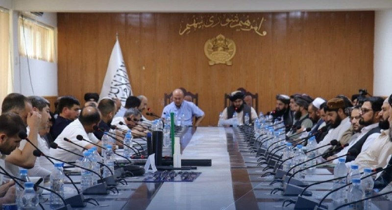 خبرگزاری صدای افغان (آوا): 🛑هیأت اقتصادی ازبکستان در قندوز؛ تأکید بر گسترش تجارت و افزایش سرمایهگذاری🔸هیأت ۱۶ نفری به رهبری بهرام یوسفاوف، معاون