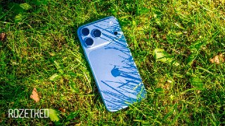 Купили iPhone 18 Pro, а он...› eSIM-only 😕› SIM+eSIM 😕› Для Китая с двумя «симками» и eSIM 😎Всё это — региональные различия, традиционные для iPhone. Они есть и в новых 18 Pro/Pro Max и Duo.Мы разобрались во всём за вас, а ещё подготовили инструкцию, как у