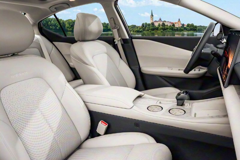 Nissan вернул на рынок седан Teana 3