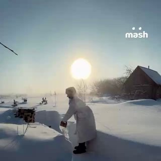 Экстремальные морозы ударили в Сибири: самые низкие температуры стоят в Красноярском крае — там -53 градуса. Бр-р!Жители самой холодной части России меряются столбиками термометров: -47 градусов в Тогуле Алтайского края, в разных точках Красноярского края 