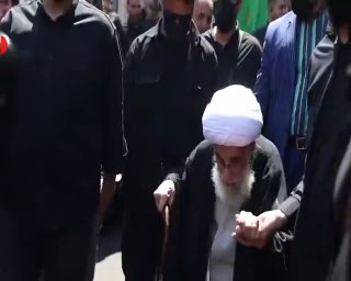 🎦 גורמים רשמיים הצטרפו היום לעם ועשו צעד ביצירת חמאס של האומה האיראנית