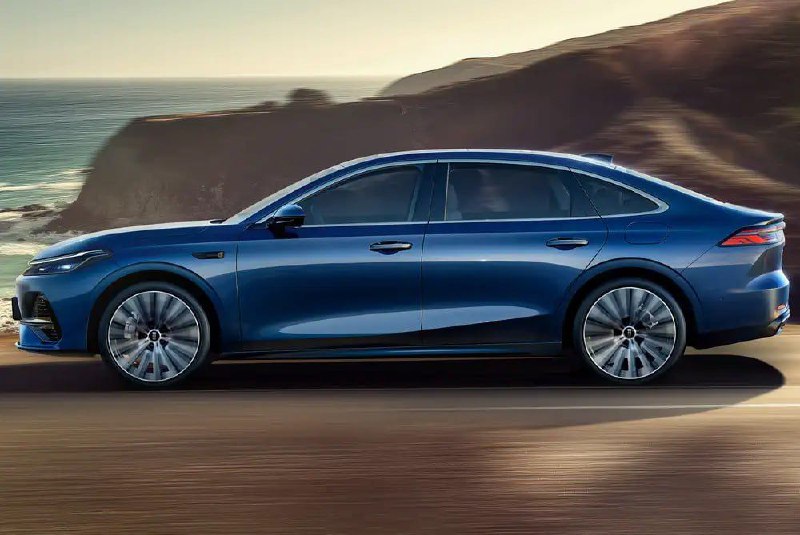 Geely готовит гибрид нового поколения с рекордным запасом хода 2