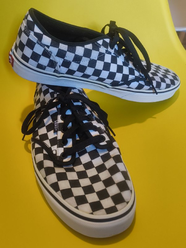 Кеды / кроссовки / обувь Vans и Converse (оригинал) — фото 1