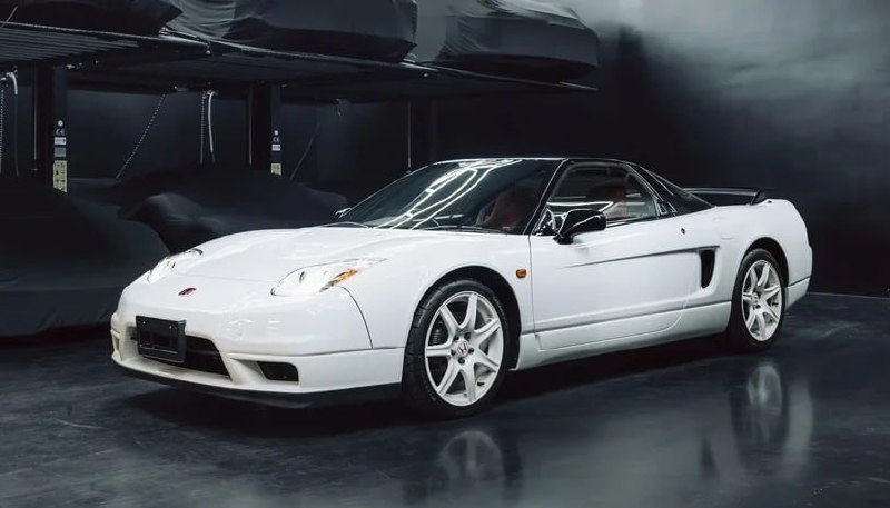 Honda NSX-R 2003 года выставили на аукцион за $1 млн