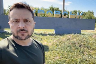 ВС РФ освободили Покровск и Волчанск, — об этом Путину доложил начальник генштаба российской армии Валерий Герасимов. Также во время визита в один из пунктов управления президенту РФ рассказали, что наши войска начали операцию по освобождению Гуляйполя в З