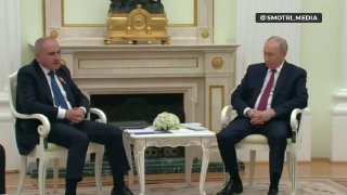 Пашинян похвастался Путину, что в Армении нет никаких ограничений в работе соцсетей.«Армения — демократическая страна. У нас всегда есть демократические процессы. И это для нас уже обычная вещь. Есть граждане, которые думают, что в Армении слишком много де