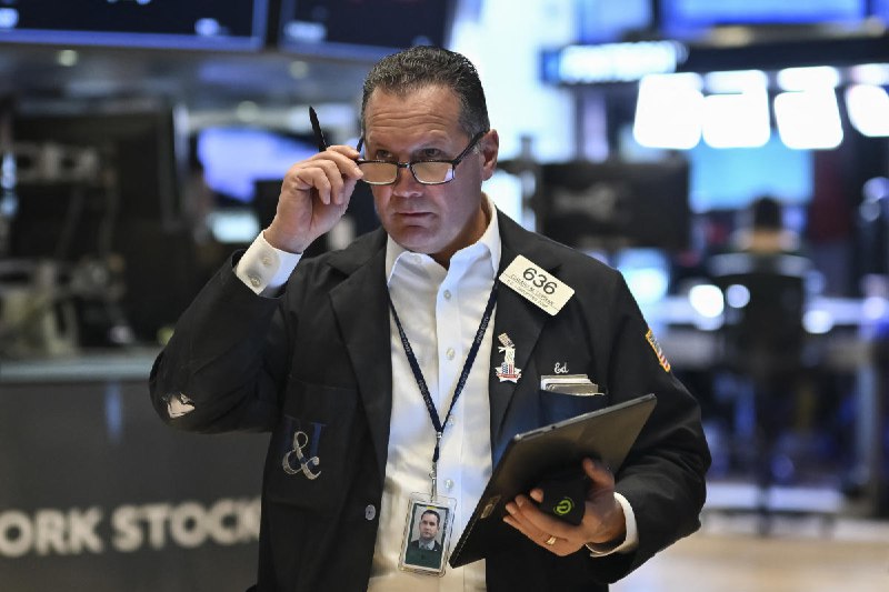 Stock market today: Dow, S&P 500, Nasdaq futures waver amid Ukraine hopes, with inflation data ahead