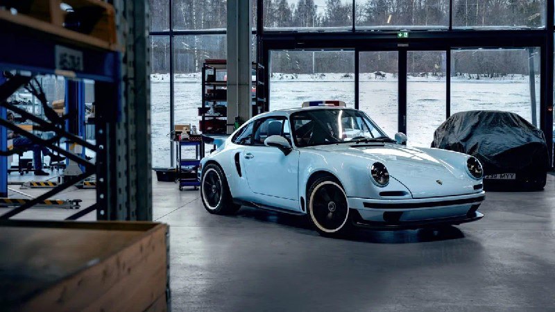 Ателье Kalmar построило ультрадорогой 650-сильный рестомод Porsche 911 на базе 993. 1