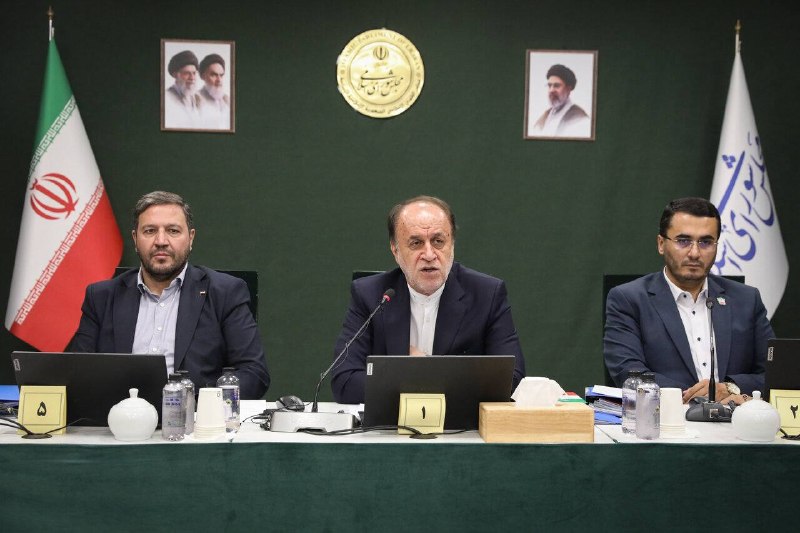 روزنامه فرهیختگان: ⭕ نشست علنی مجازی ۲۵ مرداد ماه مجلس شورای اسلامیعکاس: سید محمود حسینی🌐 FarhikhteganOnline.ir🔻 @FarhikhteganOnline