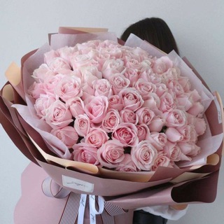 Telegram profile photo for اقتباسات من ورد 🌸.