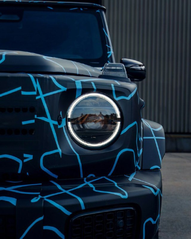 Mercedes-Benz показал предсерийный электро-гелик