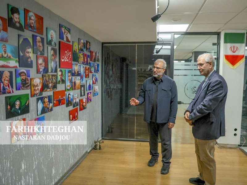 Alirabiei.ir خیر جمعی _ علی ربیعی: ⭕️ بازدید از روزنامه «فرهیختگان» و «شرق» به مناسبت روز خبرنگارامروز به مناسبت روز خبرنگار در جمع روزنامه‌نگاران دو روزنا