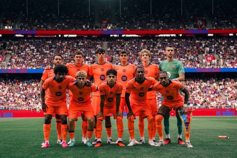 پته مته | Patemate: ترکیب بارسا برای بازی با بازل. |🇨🇭🆚⚡ | ۱۸:۰۰ ⏱ | 🤩 @Patemate_Official | #مایکی ⚽️پایان بازی.🇨🇭🔢-🔢⚡🤩 @Patemate_Official |