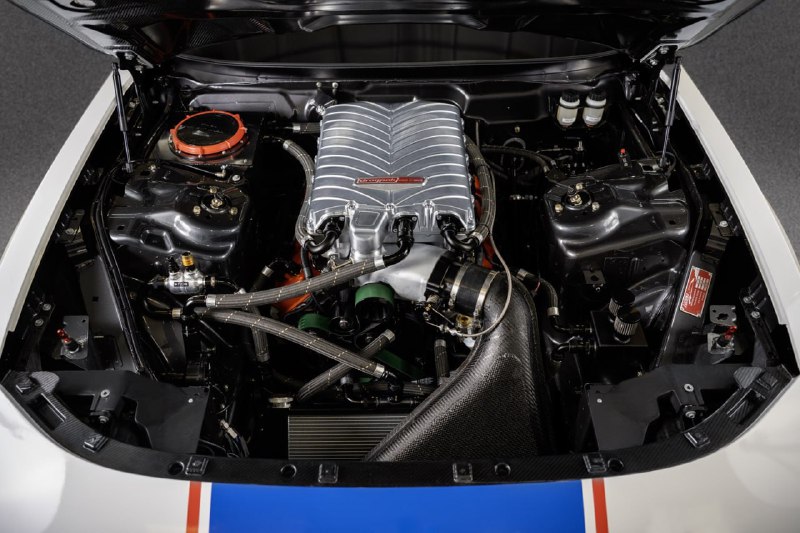 Dodge вернул легендарный V8 Hemi — только для трека 4