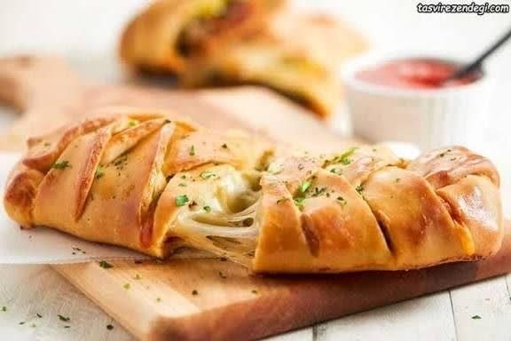 آموزش فرهنگ سرای ترافیک مشهد: #آموزش_صنایع_غذایی🥐🥐 جلسه اول آموزشی دوره انواع استرامبولی ها و بینیچ ها و غذاهای خمیری فردا پنج شنبه ۲۹ مرداد ساعت ۸ صب