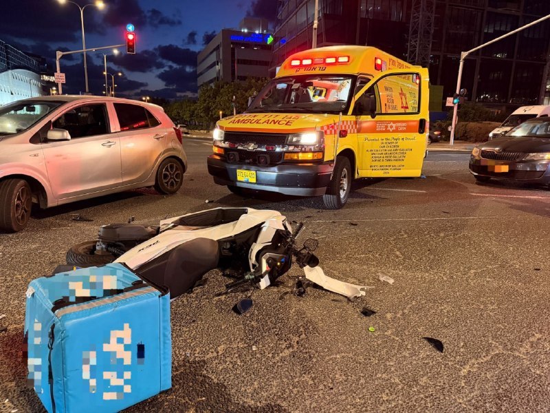 רוכב אופנוע נפצע קשה בתאונה בחיפה