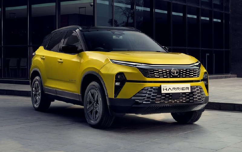 Кроссоверы Tata Harrier и Safari получили бензинов...