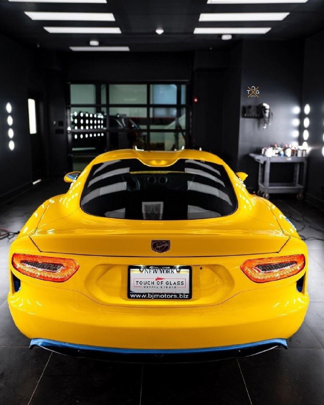 Dodge SRT Viper 10