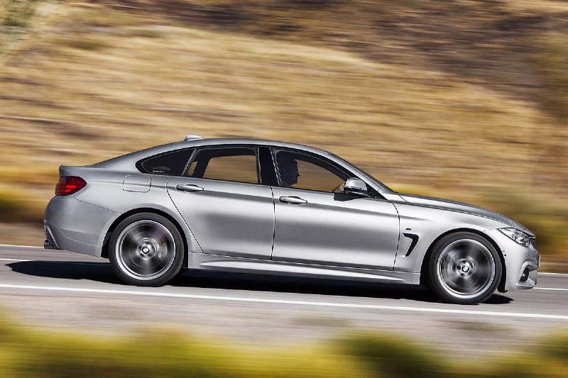 BMW отзывает 5500 автомобилей из-за смертельного дефекта подушки безопасностиАвт