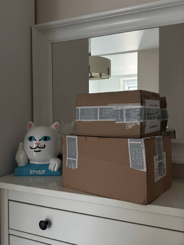 Случился тотальный заказ лаками 3/5 и 5/5 от FANE 💘Обожаю их, как вы можете заметить 😂Случился тотальный заказ лаками 3/5 и 5/5 от FANE 💘Обожаю их, как вы можете заметить 😂