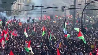 🎦 הפגנה של 250 אלף איש ברומא (איטליה) לתמיכה בעזה