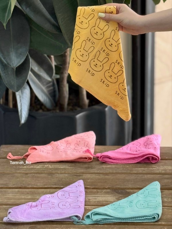 Termeh_Biz: 👍 دستمال خرگوشی کد ۸۶۲/۲🔻پک : ۱۲ عدد🔻ابعاد : 40*40 cm🔻قیمت خالص : ۹۱۰۰۰ ت🔗آیدی ادمین:@termebizadmin🔗شماره های تماس:09387