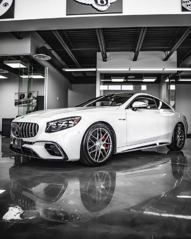 Mercedes-AMG S63 Coupe 3