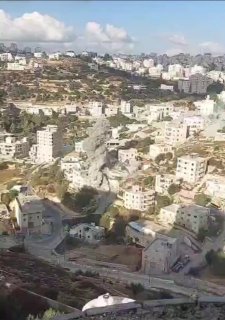 הרגע שבו הפציץ צבא צה"ל את בתיהם של מבצעי מבצע פרש אל-הווא בחברון.