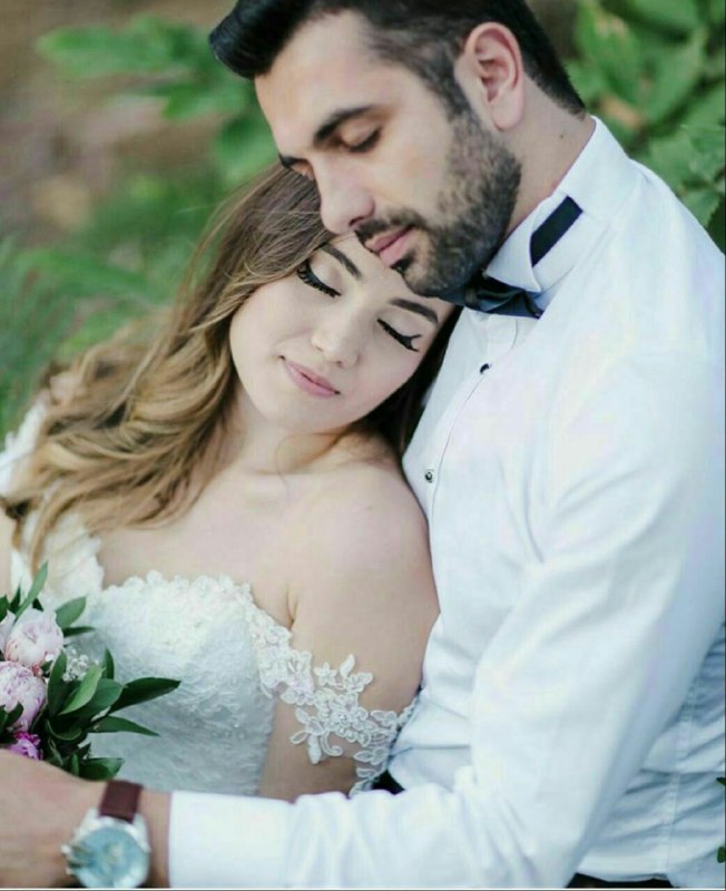 🕊🌹دنیای عاشقی🌹🕊: 🕊❤️🕊تو را دارٖم ای گل، جهان با من است🕊❤️🕊تو تا با منی، جان جان با من است 🕊❤️🕊کنار تو هـر لحظه گویم بـه خویش🕊❤️🕊که خوشبخت