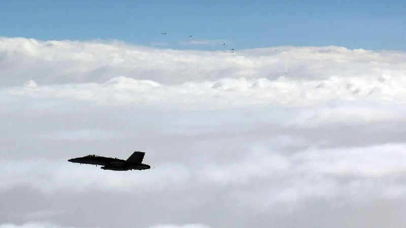 Finland and Sweden have for the first time deployed fighter jets to detect Russian military aircraft in international airspace over the Gulf of Finland.