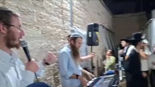 מראות שהעלו המתנחלים על במותיהם של הסתערות המתנחלים על אזור "קבר יוסף", מזרחית לשכם, עם שחר היום.