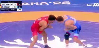 🎦 Ahmadiyova defeated his opponent.