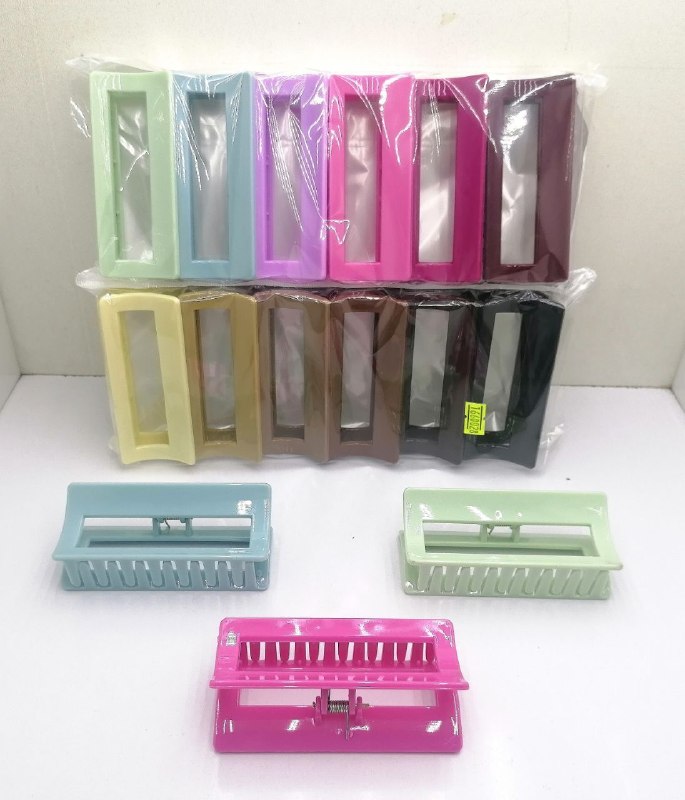 پخش خرازی و اسباب بازی جهان بین: کد کالا 1660028کلیپس هلالی مستطیل الوان قیمت یک عدد ۳۰۰۰۰ تومان قیمت یک جین ۳۶۰۰۰۰ تومان http://jahanbinshop.ir@CKARAZIY