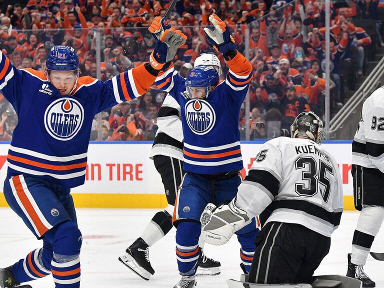Oilers end Kings' season for 4th straight playoffs