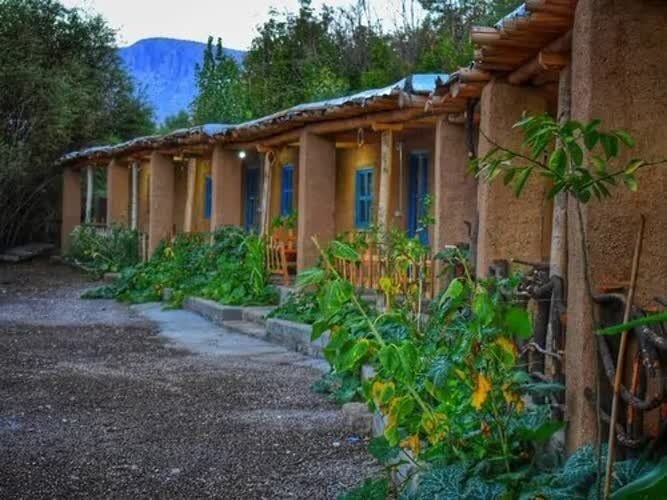 پایگاه خبری سفیرافلاک: 📣 جذب مسافران با هتل‌های بدون ستاره؛🔸 گردشگران با بوم‌گردی‌ها راهی روستاهای لرستان می‌شونداقامتگاه‌های بوم‌گردی لرستان، 