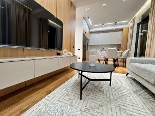 Sotiladi 4 xonali kvartira, Prestige Gardens UK, mo'ljal: Janubiy vokzal, 90 m²