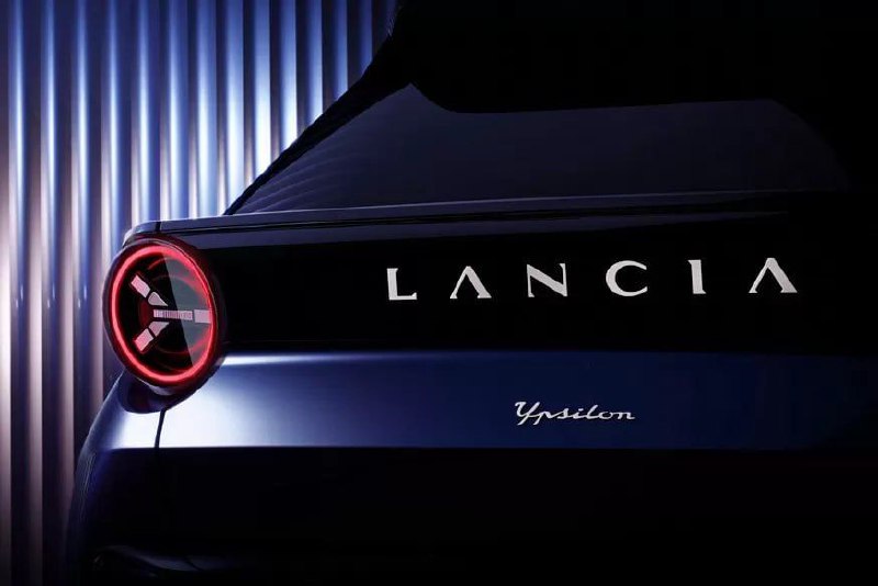 Фото-шпионы раскрыли внешность нового хэтчбека Lancia YpsilonИтальянский хэтчбек