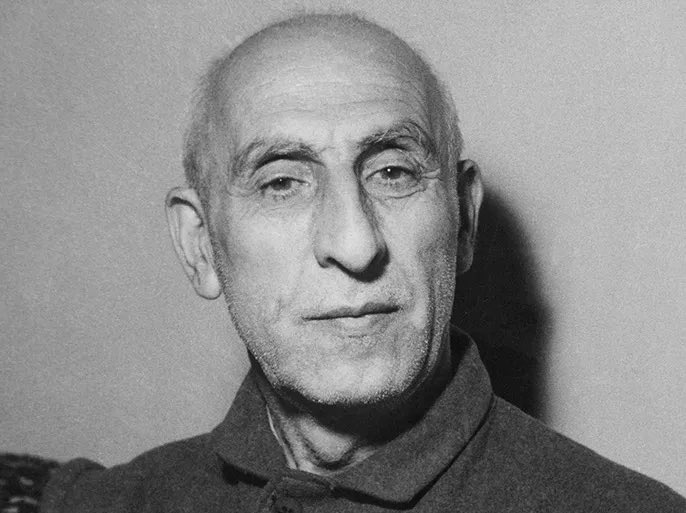 درتی کیدز: «اگر به تدریج که دختران از مدارس خارج می‌شدند حجاب رفع می‌شد چه می‌شد؟ رفع حجاب از زنان پیر و بی‌تدبیر چه نفعی برای ما د