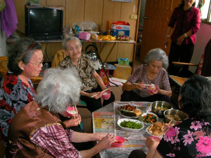 【關於我們的故事｜你所說的流浪，就是我的歸途】從一人獨旅到三人旅居的愛情旅遊故事