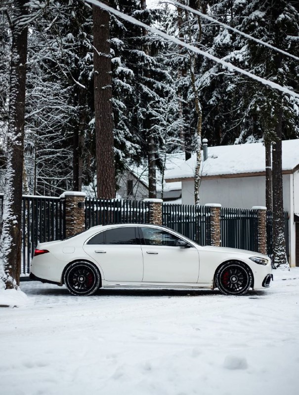 Mercedes Benz S63 E AMG 805 HP V8 BITURBO 6