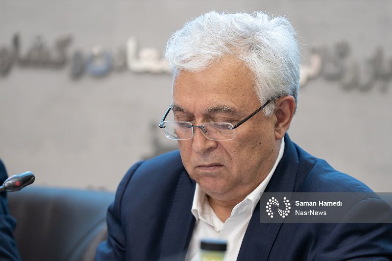 اخبار نصر: 📌دولت میدان اقتصاد را به بخش خصوصی بسپارد/ وفاق، به معنای عقبنشینی از نقد و مطالبه نیست ▫️همزمان با آغاز هفتهی وحدت و
