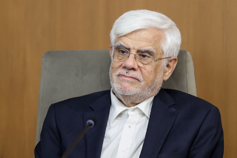 فرارو: عارف: موضوع تنگه هرمز به زودی حل خواهد شدمعاون اول رئیس جمهور در اختتامیه سی و نهمین اجلاس روسای آموزش و پرورش سراسر کشو