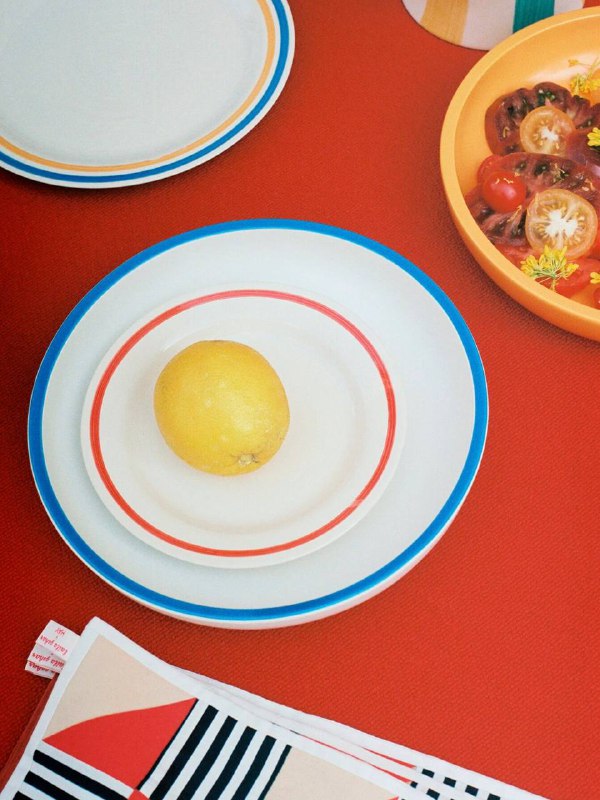 Тарелка Sobremesa это декоративная тарелка, призванная создать особую атмосферу за столом. Расписанные вручную из керамики с красивым контрастным п... - изображение 3 - тарелка, sobremesa, это