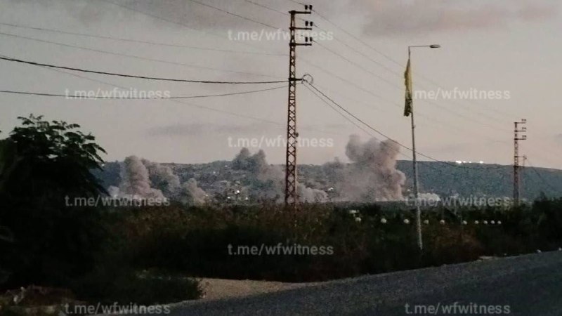 ️🇱🇧🇮🇱 זירת העיירה אל מנסורי, מספר תקיפות אוויריות ישראליות כוונו לעיר.