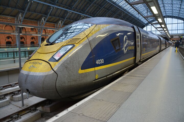 跨越英吉利海峽的一百種方式