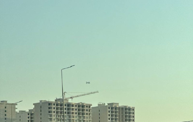 پایگاه خبری الف: ⭕️آمریکا دوباره بالن جاسوسی را بر فراز اربیل به پرواز درآورد🔹منابع خبری از اقدام جدید نیروهای آمریکایی در شمال عراق خبر