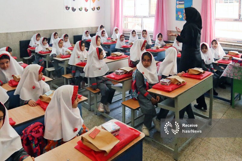 اخبار نصر: 📌 آمادگی آذربایجان شرقی برای بازگشایی مدارس؛ ۷۵۰ هزار دانشآموز راهی کلاسهای درس میشوند ▫️استاندار آذربایجان شرقی با ت
